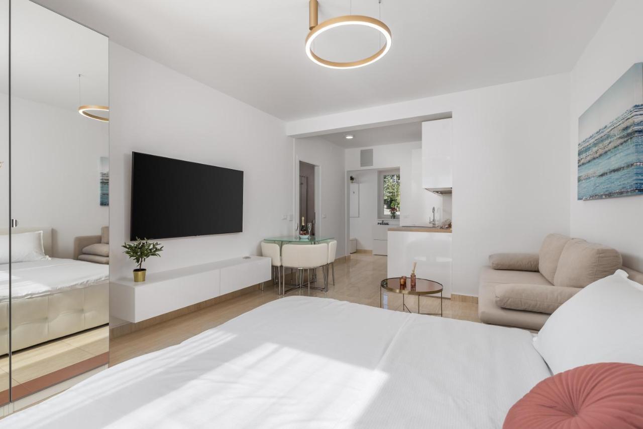 Luxury Studio Apartment Honeymoon Selce Extérieur photo