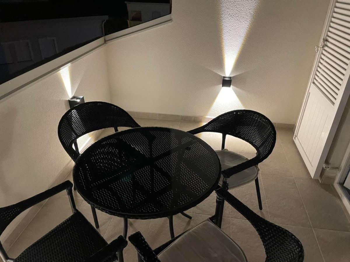 Luxury Studio Apartment Honeymoon Selce Extérieur photo